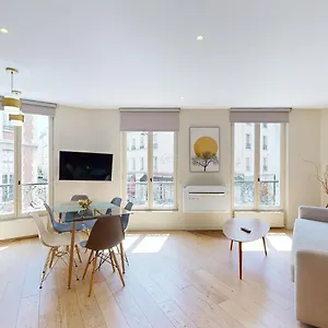 179 Mayou - Superbe A Apartment Paris